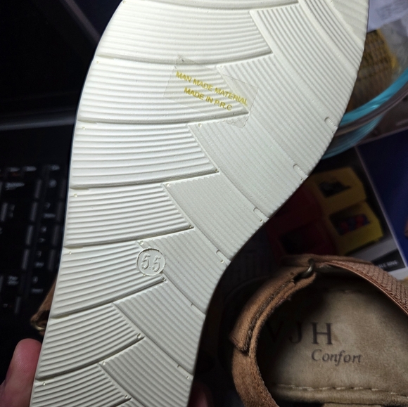 VJH Comfort Women's Camel Brown Sandals Size 5.5 - Picture 4 of 5